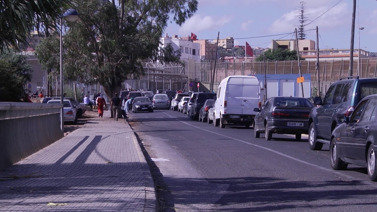 Los comerciantes y transportistas critican el cierre de frontera