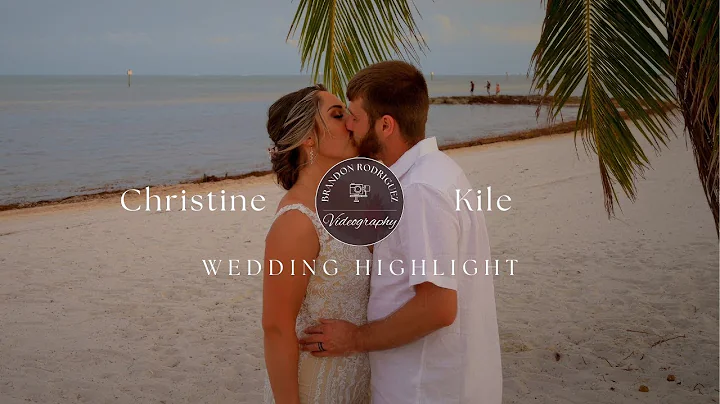 Smathers Beach Wedding Key West Florida | Christin...