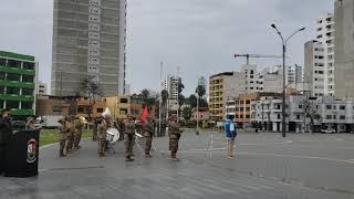 Video thumbnail of "Himno Nacional del Perú entonado en la Plaza de la Bandera Pueblo Libre 2020"