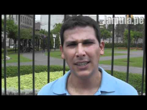 Protesta en contra del Movadef ante el JNE