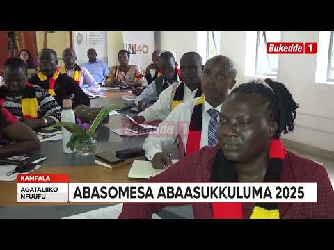 Agataliikonfuufu Abasomesa abaasukkuluma omwaka 2025 basitudde okwolekera Ireland