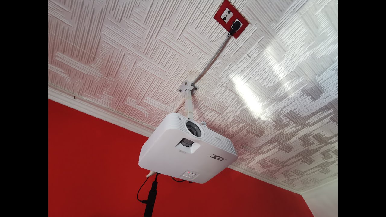 ACER H6815BD Projector Testing - YouTube