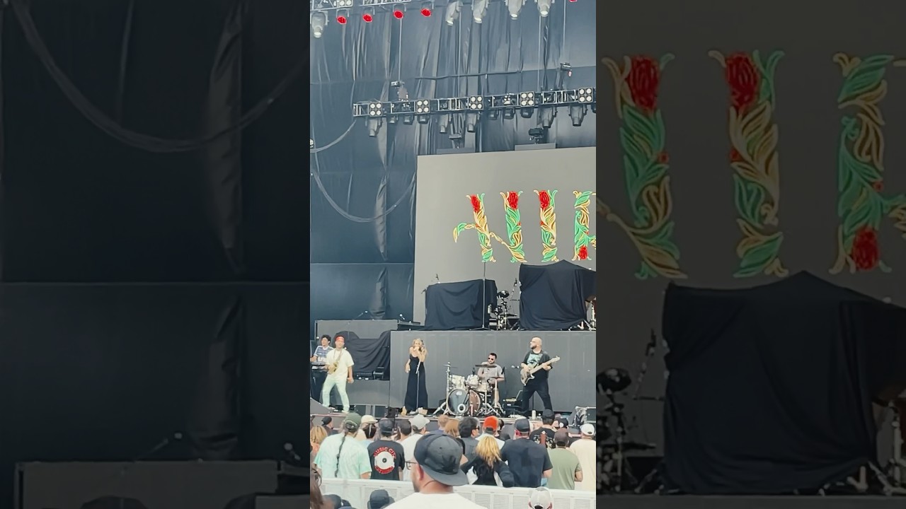 Hirie Lights Up the Night in Austin, Texas! @HIRIE 🏝️