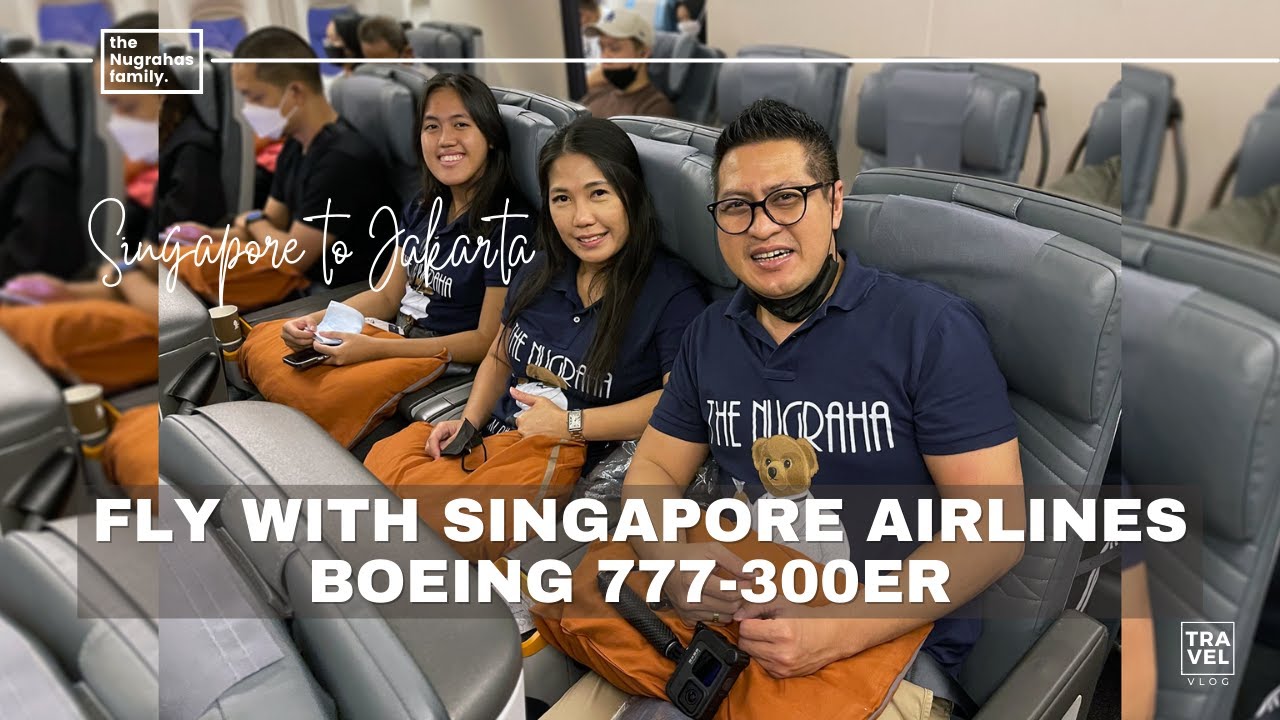 FLY WITH SINGAPORE AIRLINES BOEING 777-300ER  (ENG/IND)