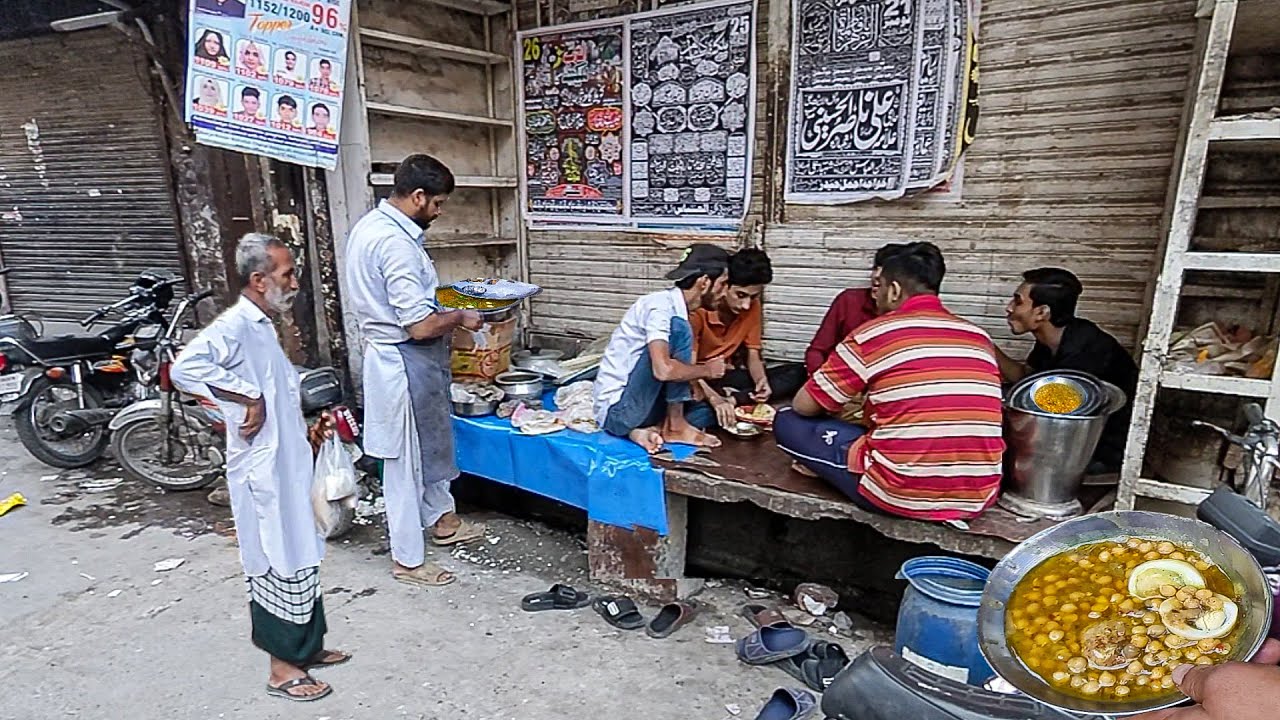 TRADITIONAL PAKISTANI BREAKFAST DISHES | DESI STREET FOOD COMPILATION | FOOD LOVERS SPECIAL