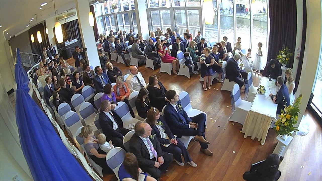 A Timelapse of a Wedding in Camden Lock