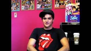 HSM3 & iCarly's MAX EHRICH Dishes on MIRANDA COSGROVE, VANESSA HUDGENS and More!
