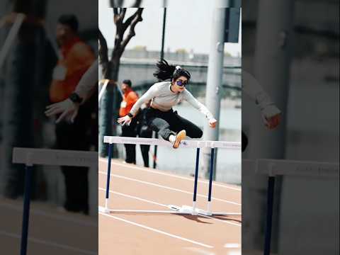 beautiful girl amazing running 🐎💪 #unstoppable #challenge #artist #song #trackandfield