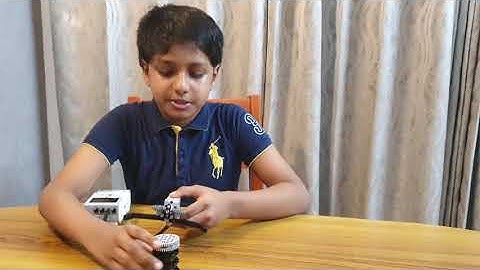 DIY Lego Mindstorms EV3 Grab Mechanism prepared by Alok Dev Rotech MIC Student, AkkuTech