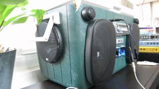 My DIY cooler boombox - sound is awesome! Part listing: 1. Kenwood KDC-MP225 head unit 2. Soundstream SPL60 component and SPL6X9G 3-way car speakers 3. ATX power