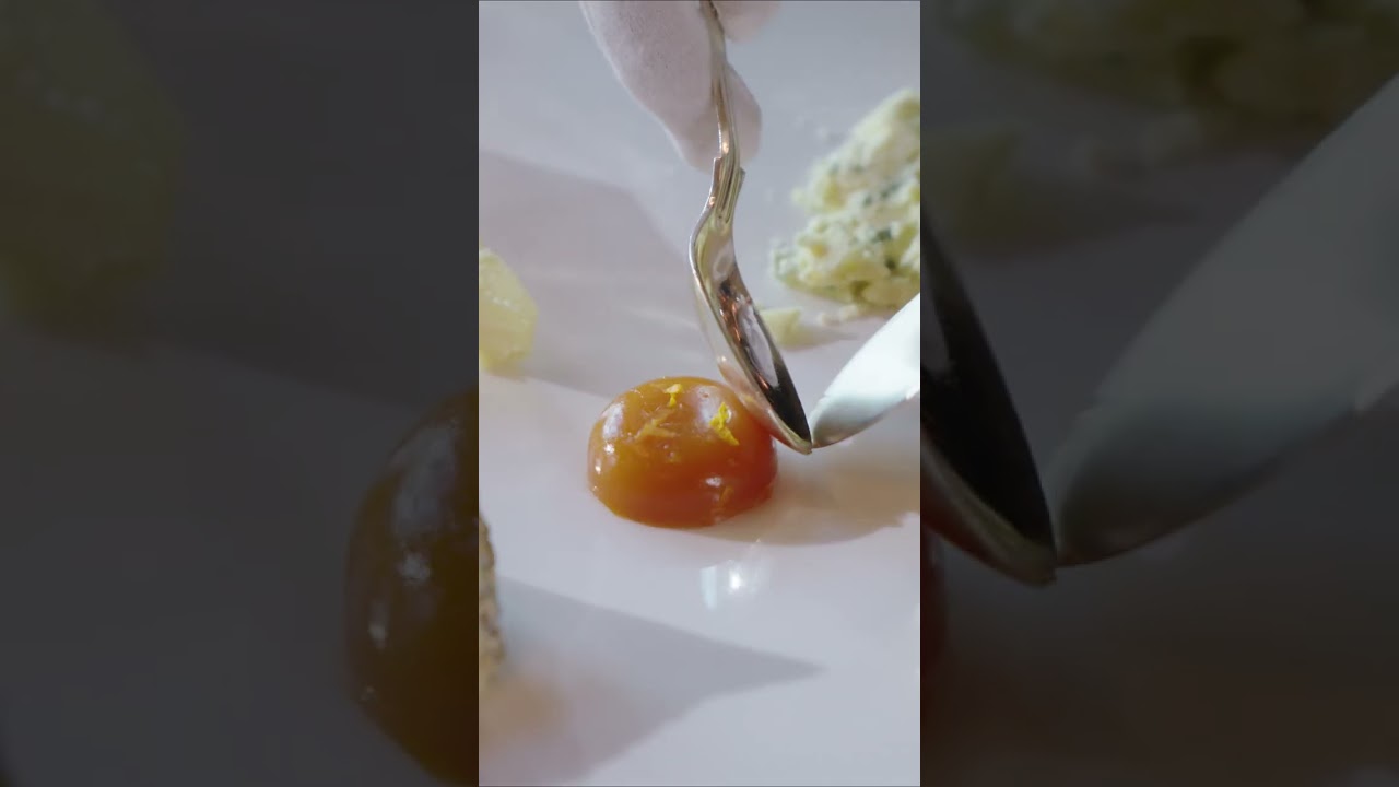 Port and Artisan Cheese Presented Tableside at The Ritz 🧀🍷