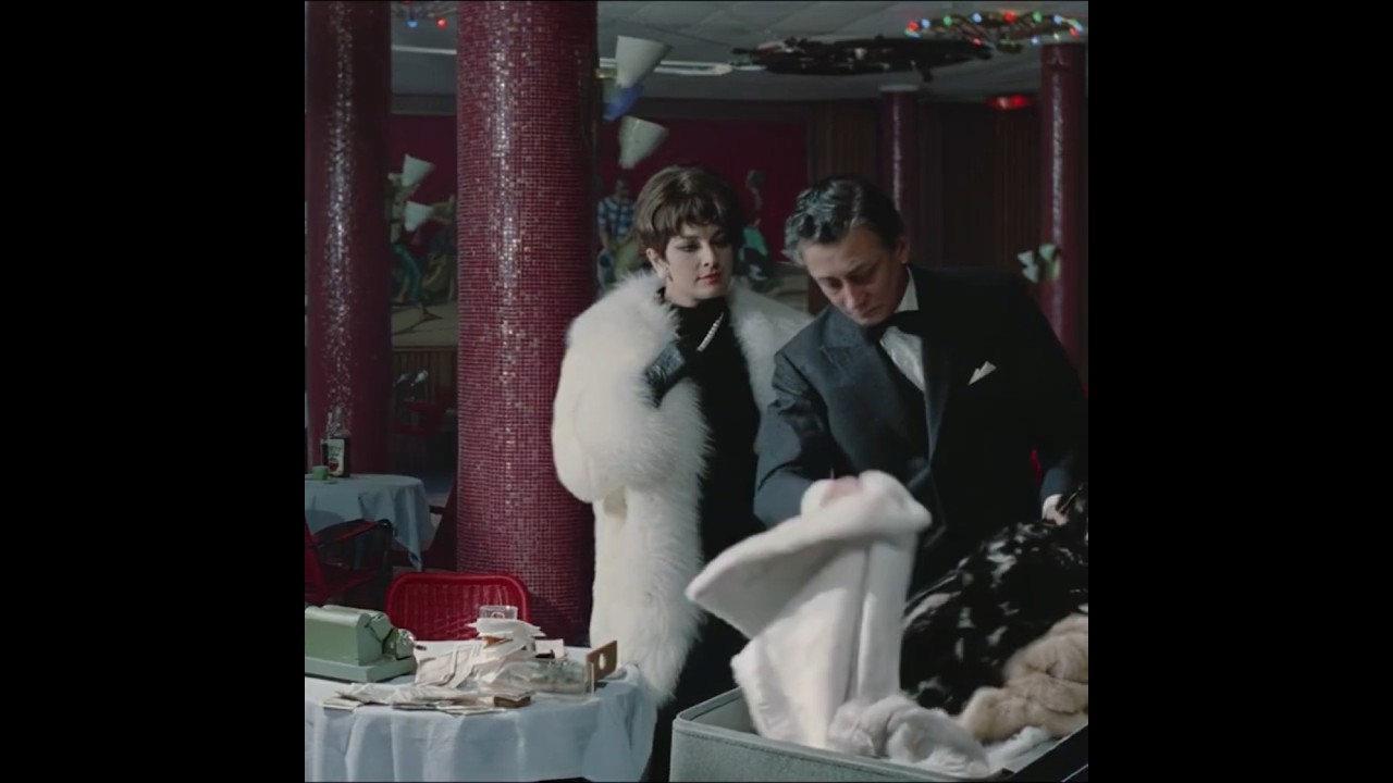 Wake Up and Die (1966) - Fur Fashion Edit - FurGlamor.com #fashionedit #furcoat #whitefox