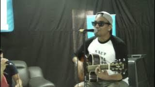 Download lagu Trio Lestari - Gelora Cintaku (Live at #NyanyianMerdeka -- Merdeka FM Surabaya)