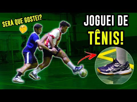 Vídeo: Como Jogar Uma Bola De Tênis