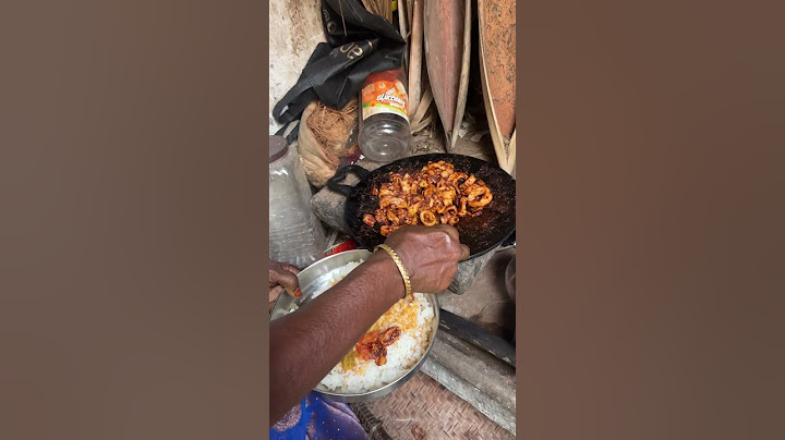 இன்னைக்கு உங்க கஸ்தூரி பாய்தான் சாப்பாடு போடுறாங்க😋நெத்திலி மீன்கறி கணவாய் பொறிச்சது😋#kanyakumari