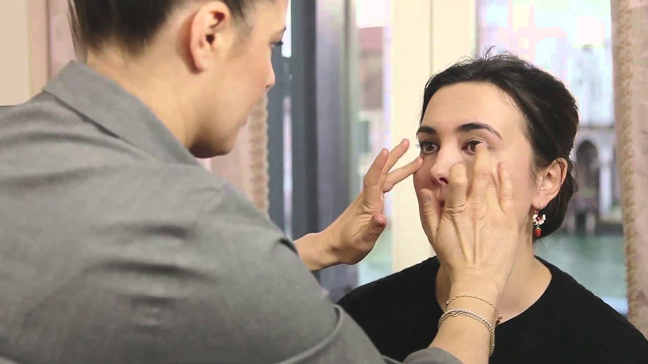 Een perfecte teint in 90 seconden met Jenna Menard