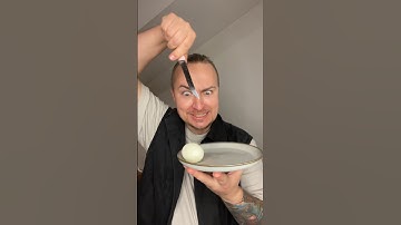 Trying to explode an egg like in a tiktok video / I overheated the egg in the microwave / fun video