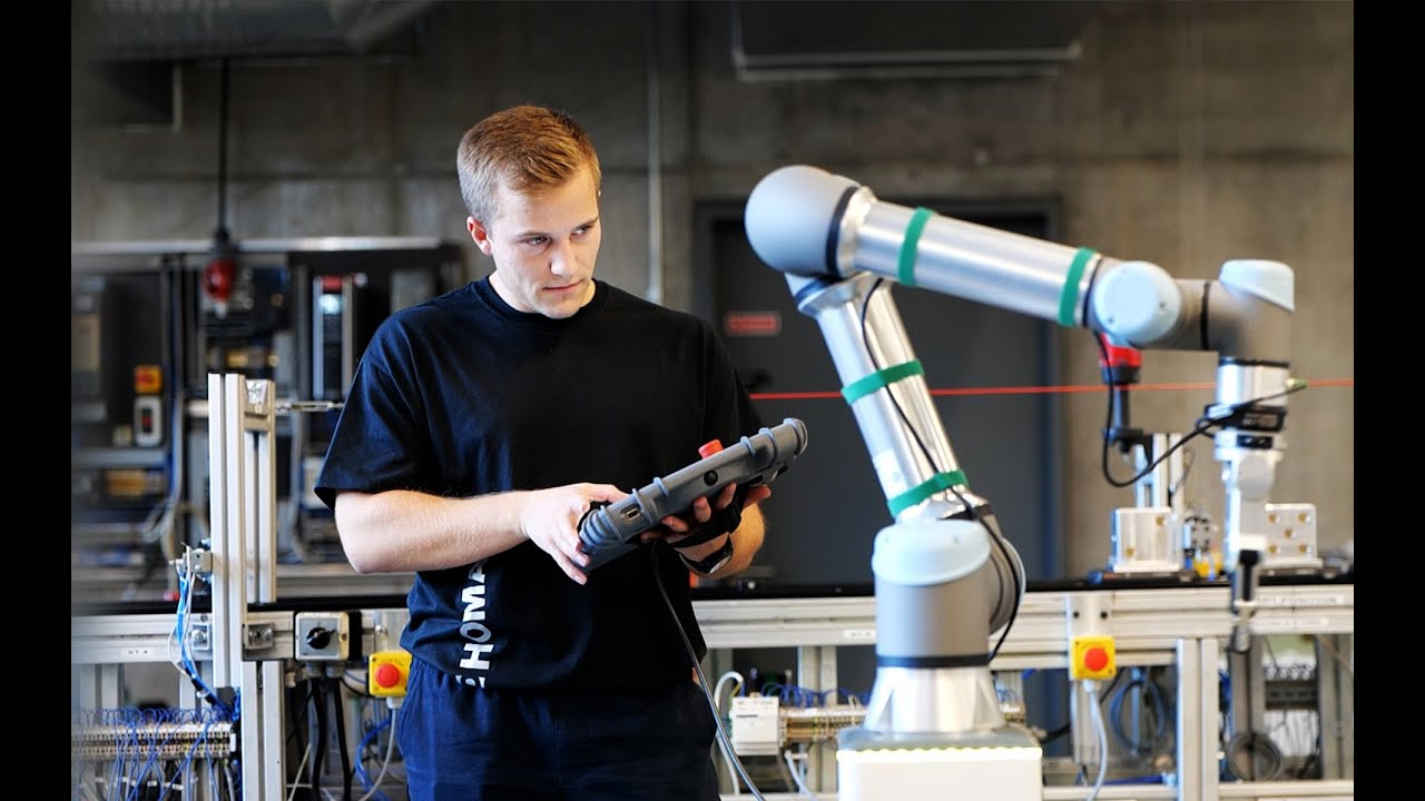 EUX på Midtbyens Gymnasium i YouTube