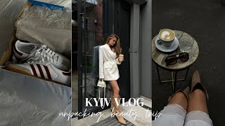 VLOG // поїздка у Київ, огляд українських брендів, покупка окулярів Gucci, час з родиною