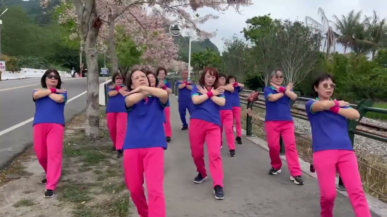 讚美操第四集第四首 「耶和華是我的牧者」