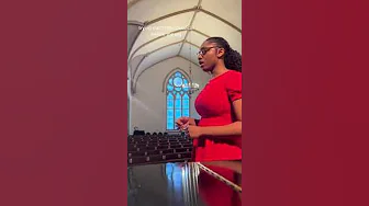Samara Joy - classical singing (head voice)