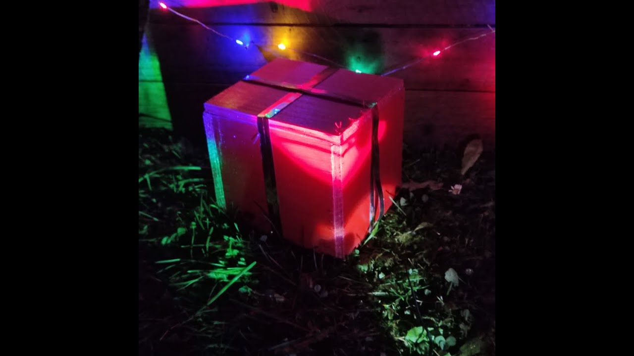 comment construire un faux cadeau de noël - YouTube
