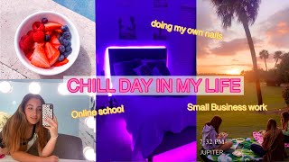 What I do in a day (chill) // Doing my nails // online school + more!