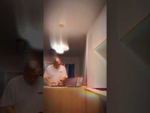 เหนื่อยจังอยากฟังเสียง -ไหมไทย หัวใจศิลป์ Tiktok Remix by Farmer Rocket
