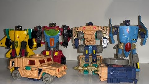 Transformers generation one lightformer Ironfist review. G1 & 2 trakkons comparison