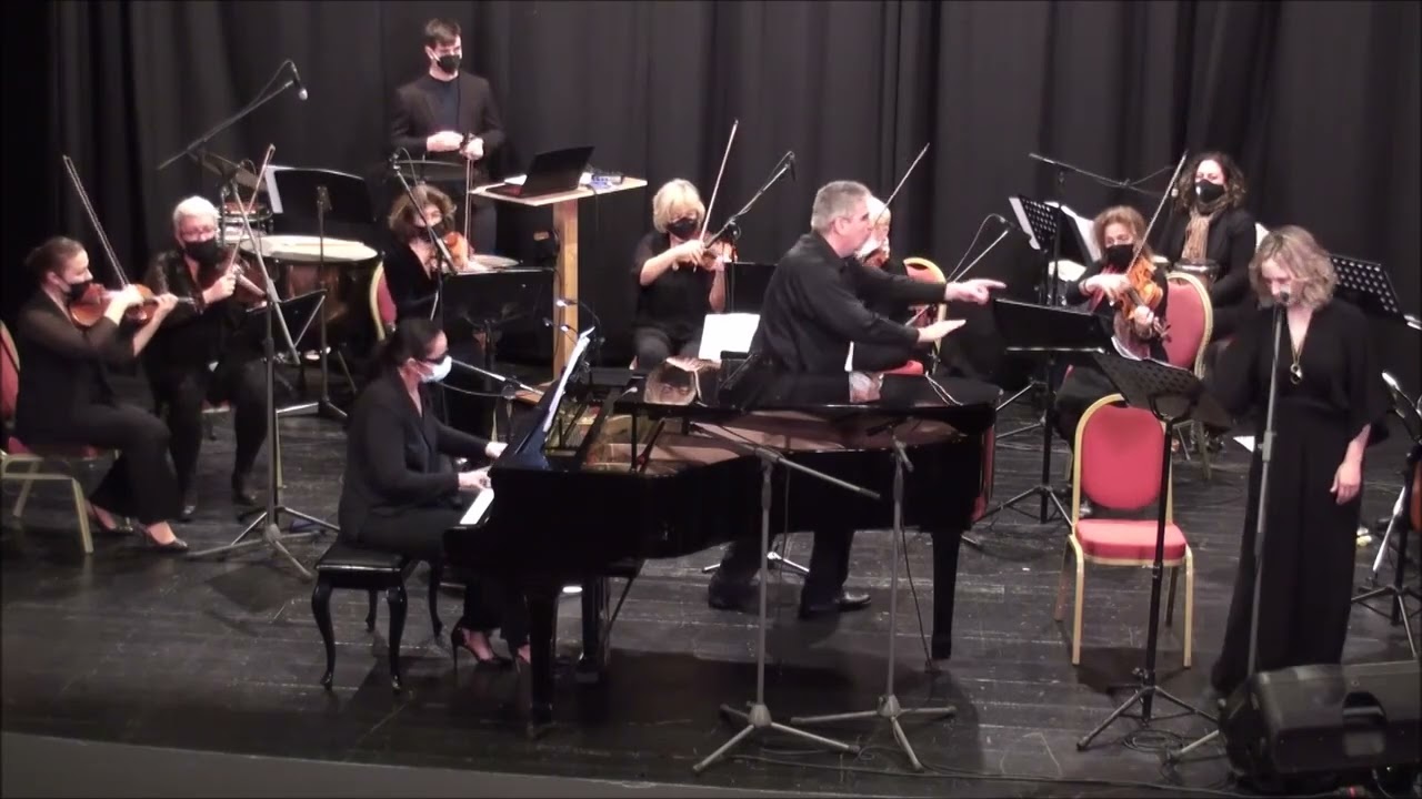 Memnune Kiazim και Athens Sinfonietta/Σφίξε με, Θεόφραστος Σακελλαρίδης