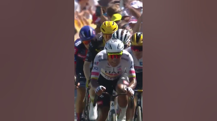 What a sprint by Tadej Pogačar! 🚴‍♂️🏆