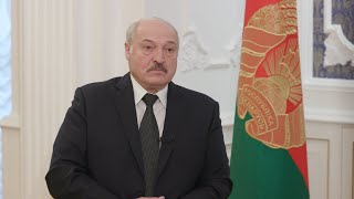 Лукашенко: Ты во дворике в этом вырос! Он мне часто рассказывает! А я, говорю, вырос на улице!