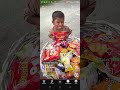 marah pak makan adik