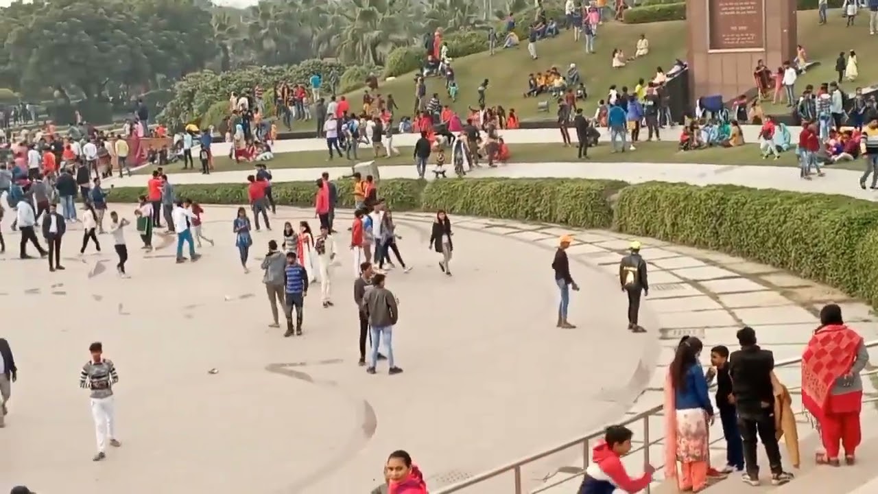 walking to sindhu border big park full enjoy with all friends.