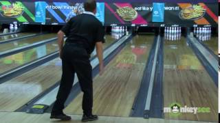 How To Throw The Bowling Ball Straight0
