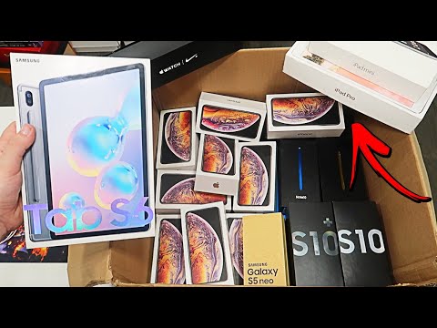 FOUND IPHONES U0026 SAMSUNG PHONES !! DUMPSTER DIVING APPLE AND SAMSUNG STORE!! OMG!!