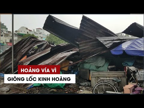 Video Kinh hoàng khoảnh khắc gió lốc cuốn bay khung sắt mái... - youtube