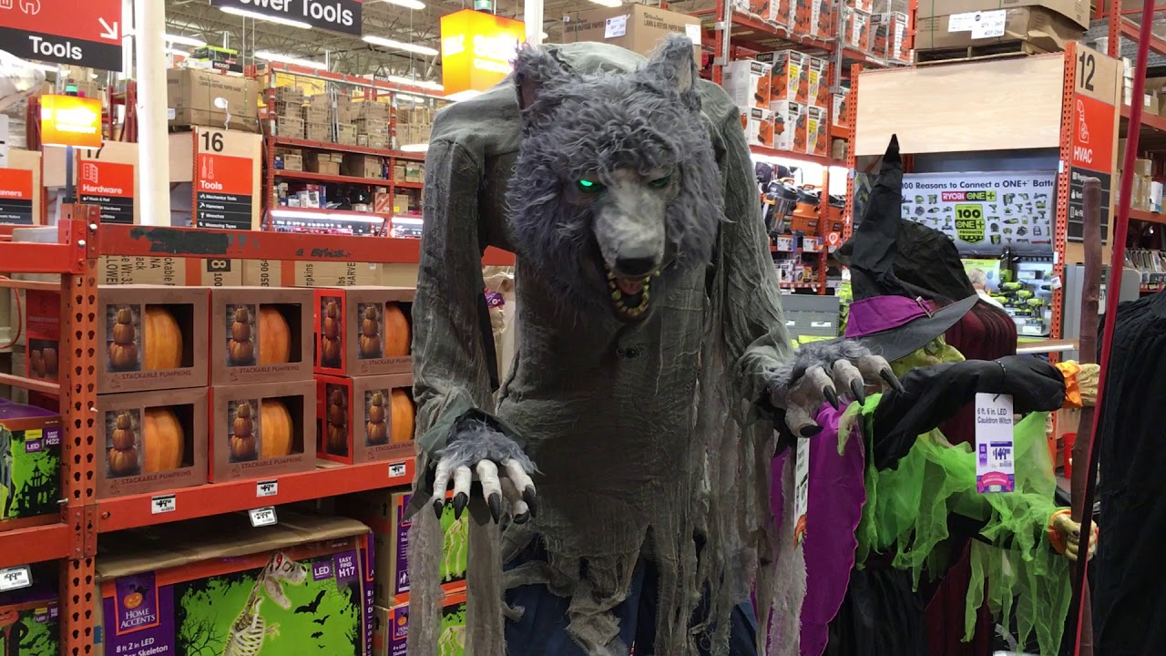 Home Depot Halloween 2017 Towering Werewolf - YouTube