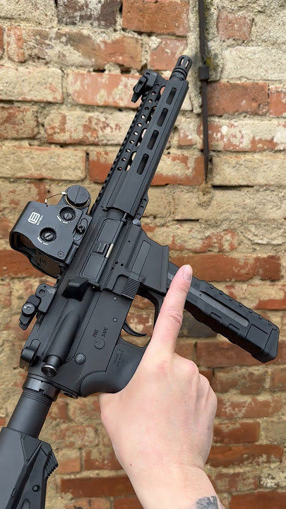 9mm CZECH LUVO LA-15 RIFLE 🇨🇿 #guncollection #rifle #gunshorts #czech #ar15 #luvo #prague #czechia