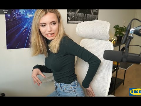 Anna Cramling showing off her 'Chair' to the stream! - Chess Clip Twitch Highlights! - Pepega!