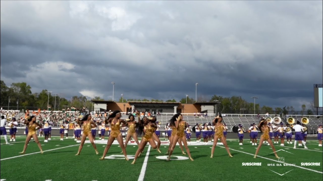 Выступление марширующего оркестра старшей школы JAG | Битва групп в студенческой культуре 2025