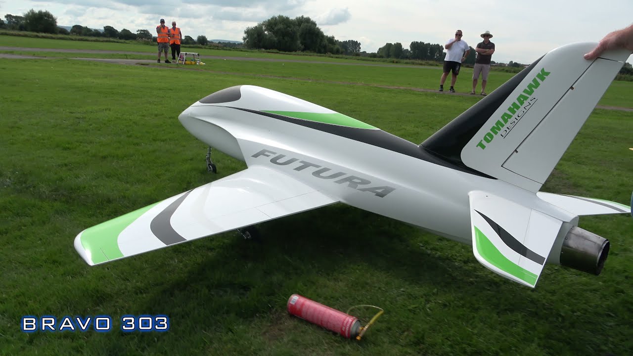 Tomahawk Futura FIRE START - Woodspring Wings Model Air Show 2021