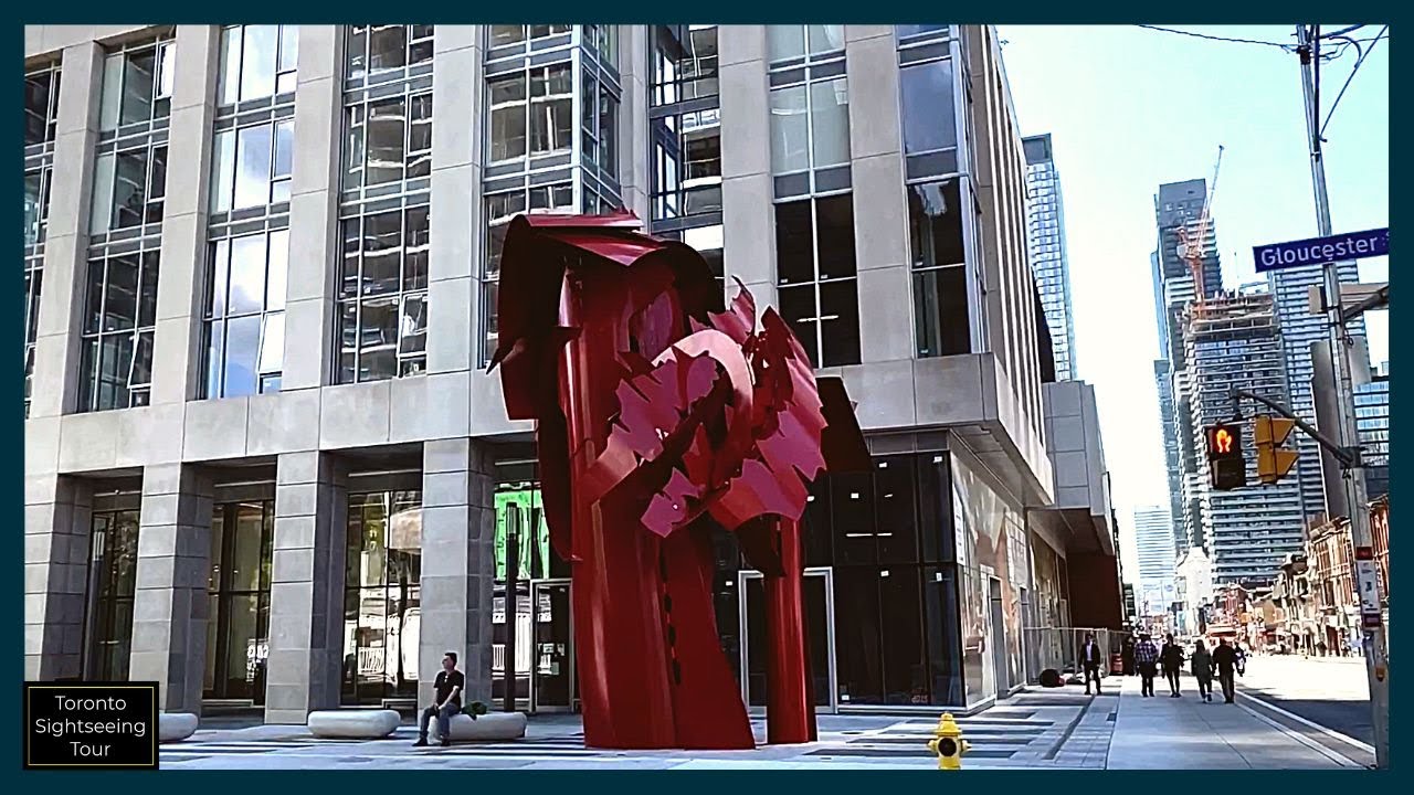 Toronto Sculpture, CAA Ed Mirvish Theatre and More | Toronto Sightseeing Tour