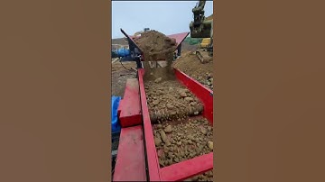 #mobilescreener #miningmachine #separatormachine #stone#soil #mud #mudstoneseparator #quarrymining