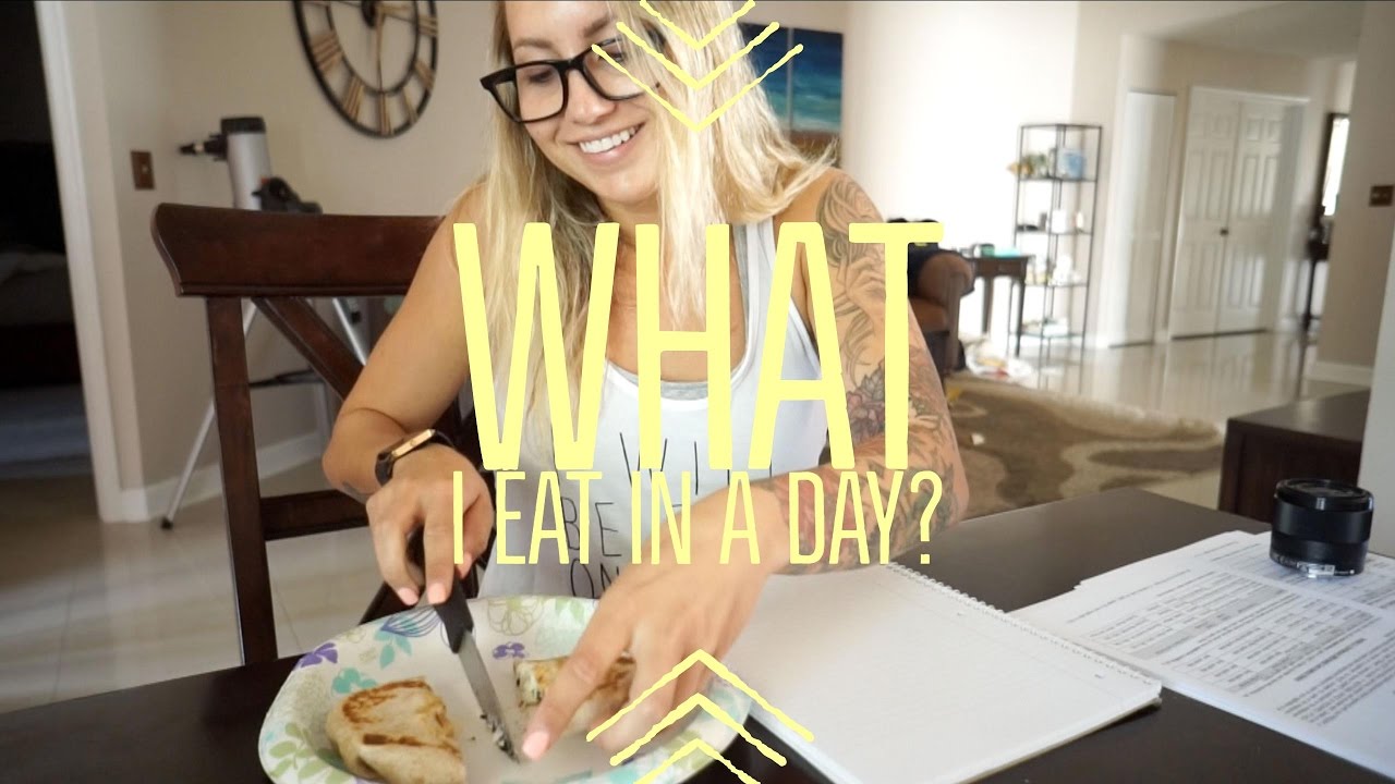 WHAT DO I EAT IN A DAY? HINT: CRUNCH WRAPS
