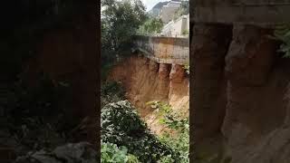 20211107  發生在香港，斜坡突然間山泥傾瀉(2/2) (occurred in Hong Kong, the slope suddenly landslide (2/2) )  Mok Sif