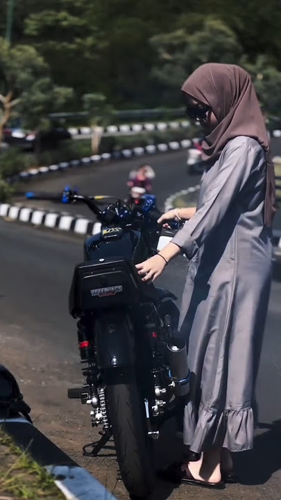 ukhti cantik dengan rx king nya👑💋 #cewekcantik #cewecantik #rxking135cc
