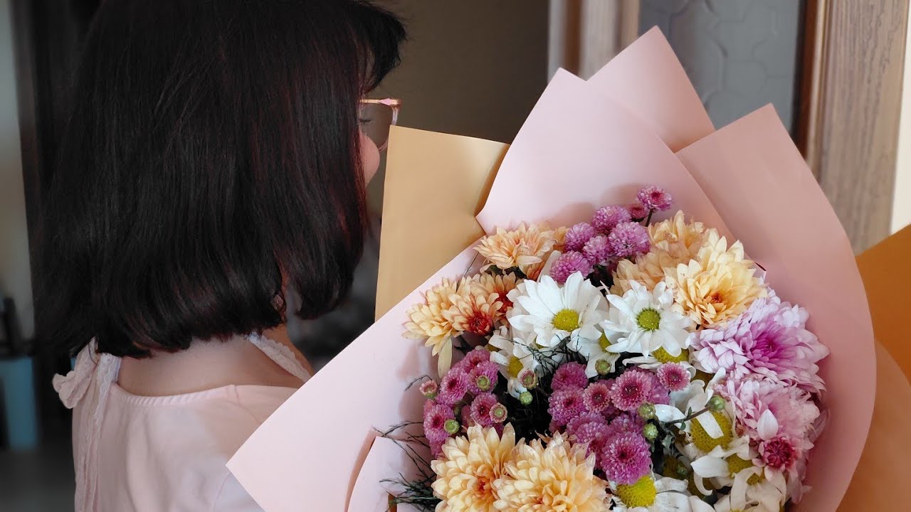 Красиво слепили🫶🏻Букет от мужа.Всех с 8 Марта #жизньвтурции По классике наш кофе.Кайсери