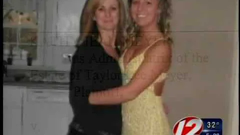 Taylor meyers mom