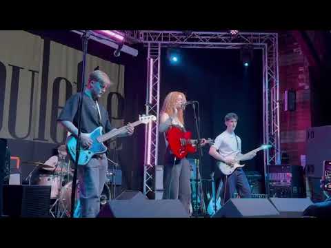 sixteen - roulette (live at Docks Academy)